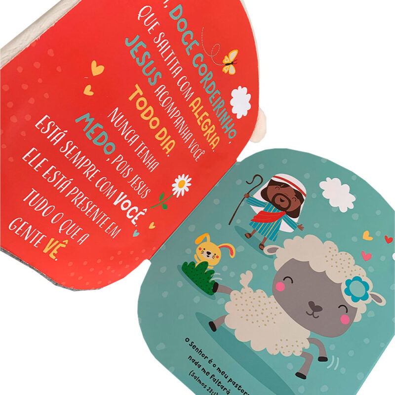 Livro Infantil Capa De Pelúcia O Cordeirinho Feliz - Imagem 6